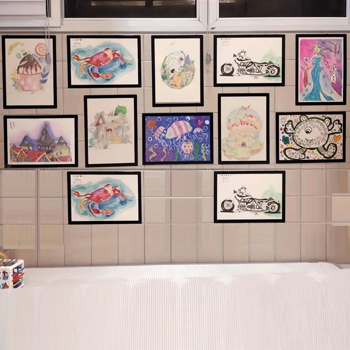 Magnetic A3 Wall Frame Set for Art Display - Image 4